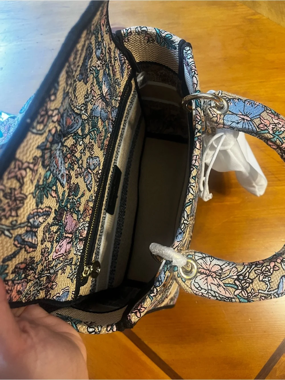 Floral Embroidered Tote Bag - Multicolor